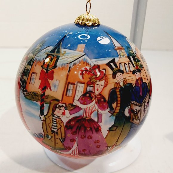 Pier 1 Li Bien large "Town Carolers" Reverse Painted Glass Christmas Ornament - Picture 6 of 8